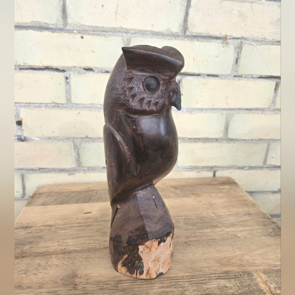 Hand Crafted Wood Carved Owl - Picture 2 of 7